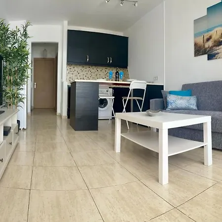 Апартаменти Lanzarote Volcano *